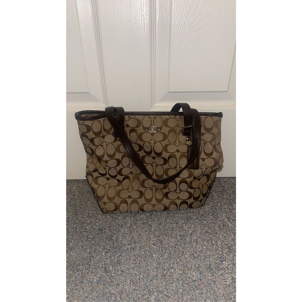 COACH Women's Signature Zip Top Tote Khaki & Mahogany Brown Handbag